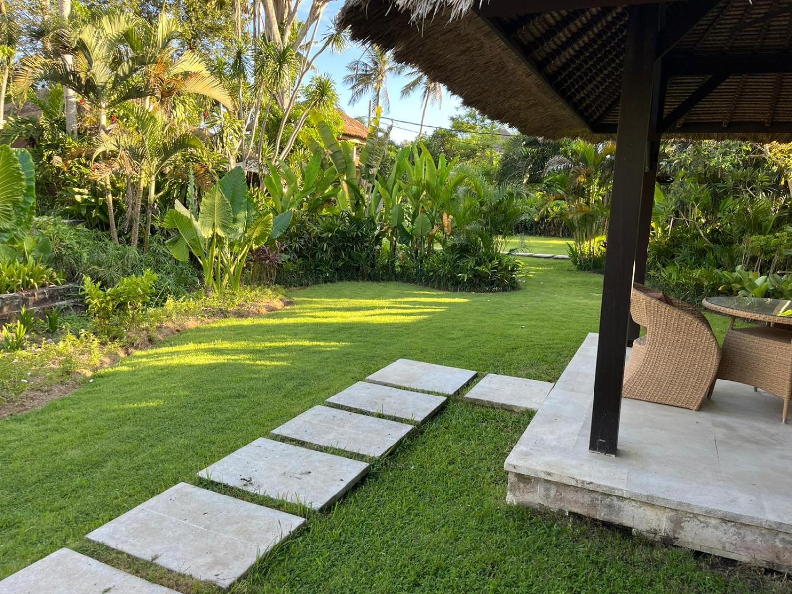 Tamu Seseh Villa Canggu  Exterior photo